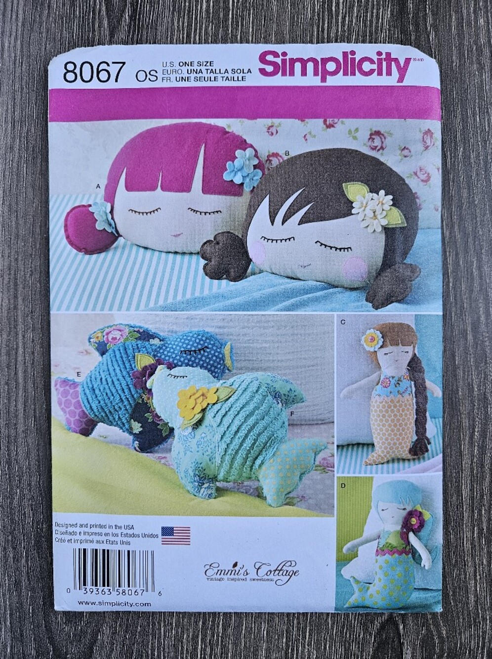NEW Simplicity 8067 Stuffed Doll Face Pillow, Mermaids and Birds Pattern